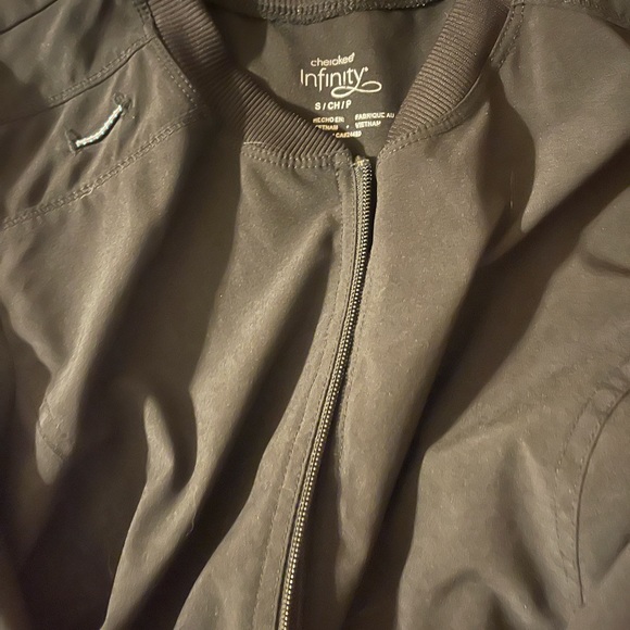 2 pair of black Infinity scrubs with an Infinity Scrub jacket - Picture 3 of 3